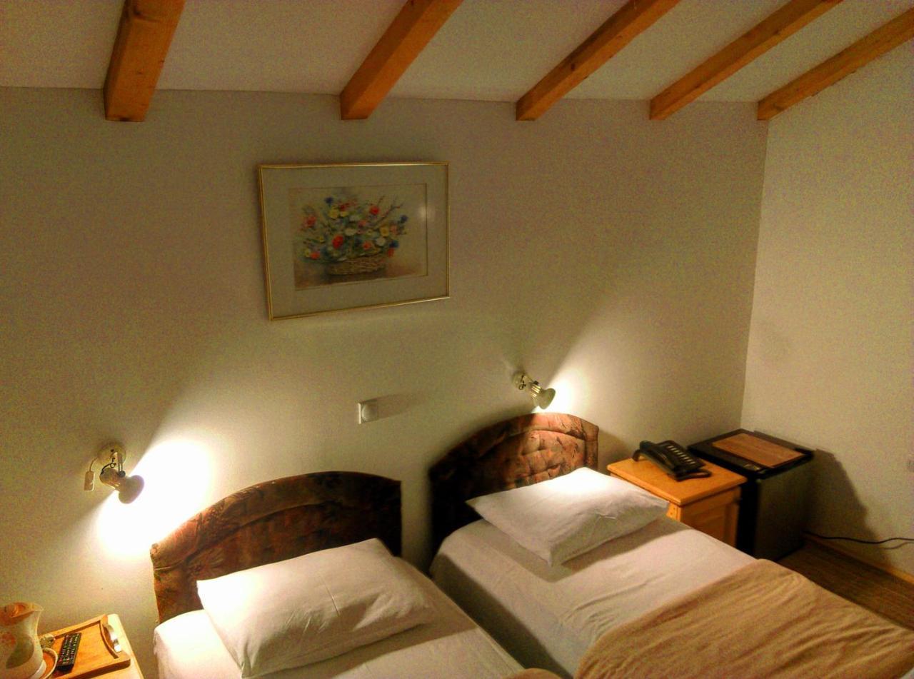 Hotel Ravnjak Dobrilovina المظهر الخارجي الصورة